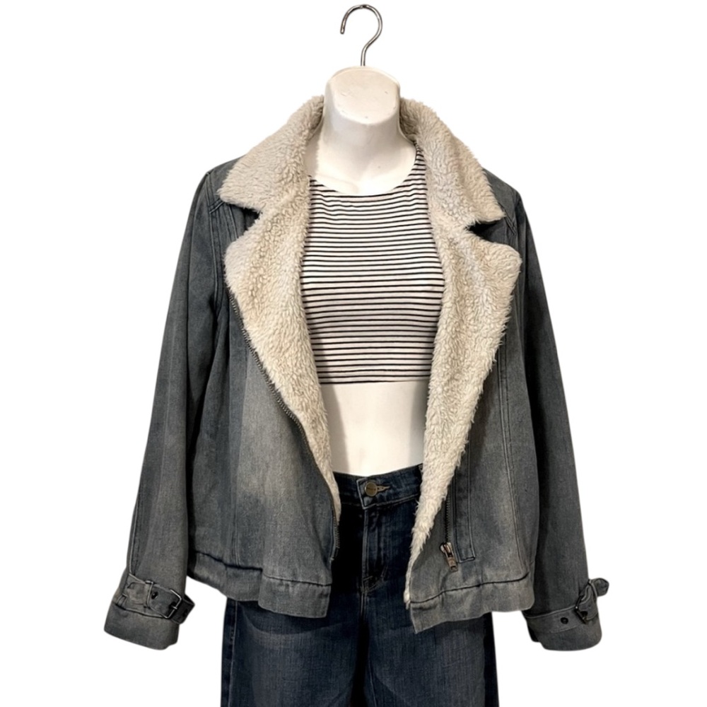Davi & Dani Womans Distressed Denim Faux Sherpa Asymmetrical Quilted Jean Jacket